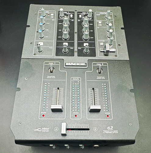 Mixer analogico canali - dj,