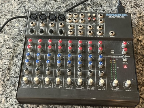 Mixer compatto microfono/linea