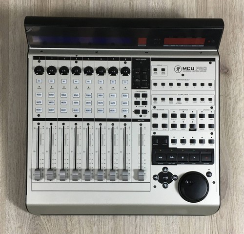 Mackie mcu control universal - mackie,